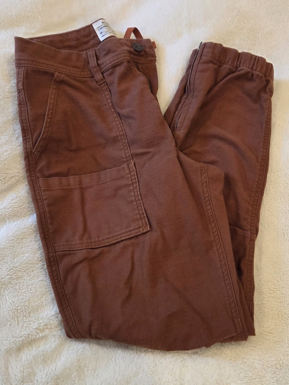 Women's Trailsmith Hiking Joggers in Rust Brown